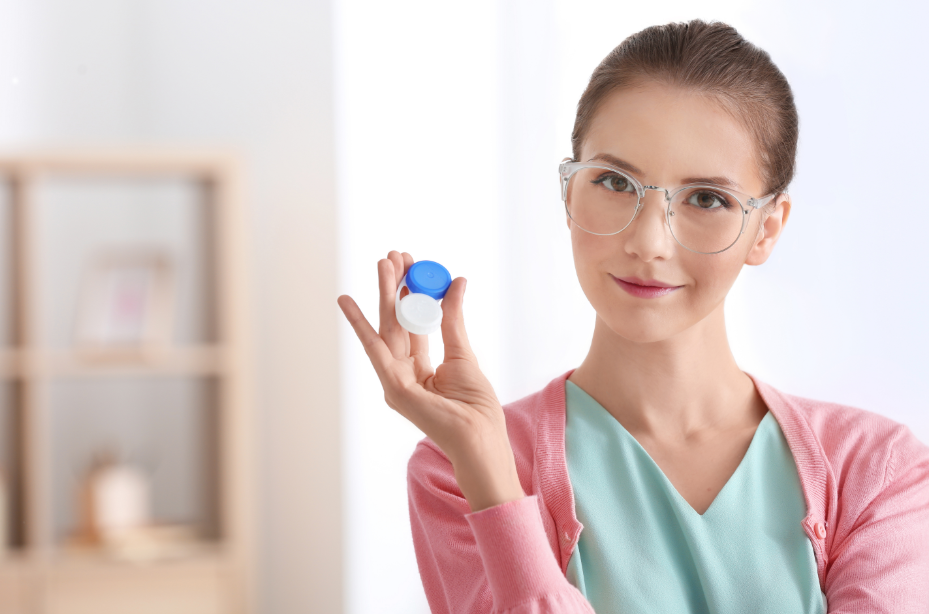 Lenses, glasses or laser vision correction: which is better? What to choose for your vision